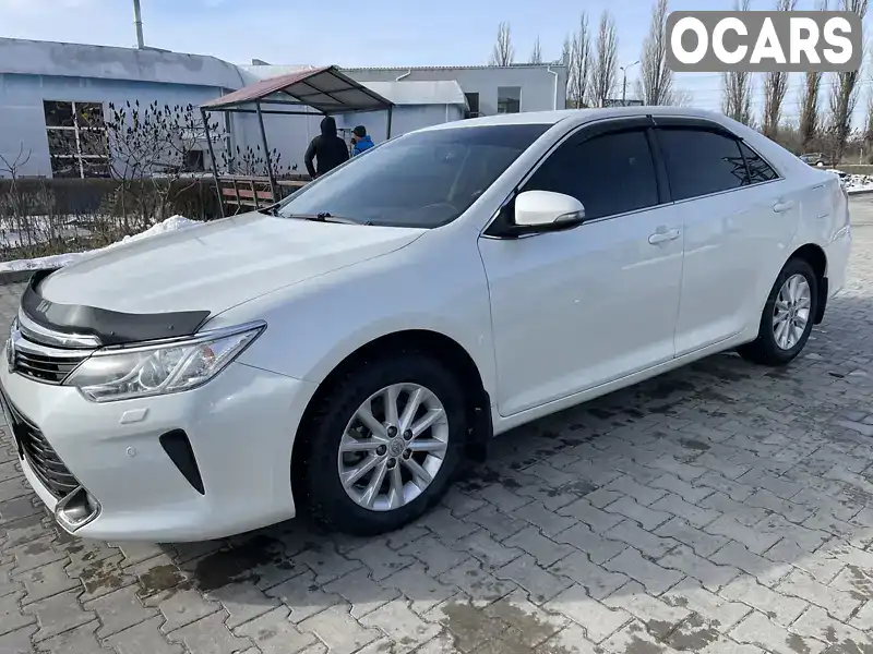 Седан Toyota Camry 2016 2.49 л. Автомат обл. Сумская, Сумы - Фото 1/21