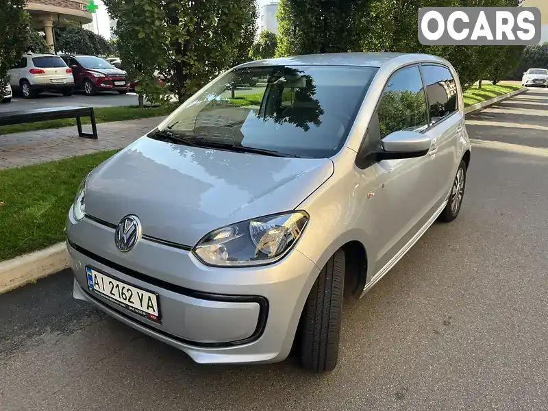 Хэтчбек Volkswagen Up 2013 null_content л. Автомат обл. Киевская, Киев - Фото 1/21