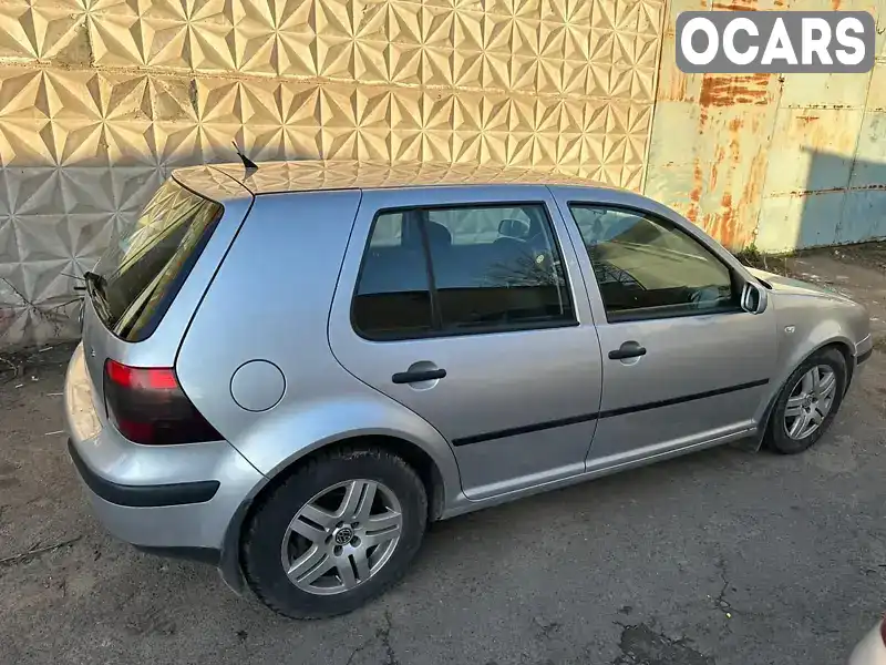 Хетчбек Volkswagen Golf 2002 1.6 л. Ручна / Механіка обл. Львівська, Городок - Фото 1/17