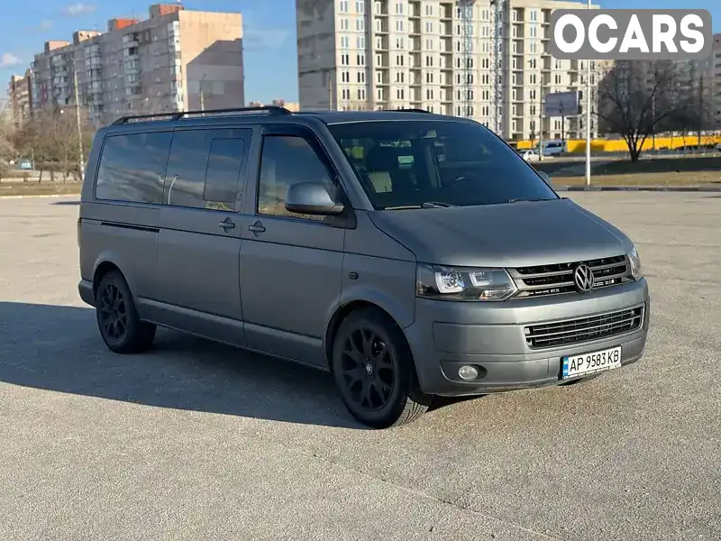 Минивэн Volkswagen Caravelle 2010 1.97 л. Ручная / Механика обл. Запорожская, Запорожье - Фото 1/13