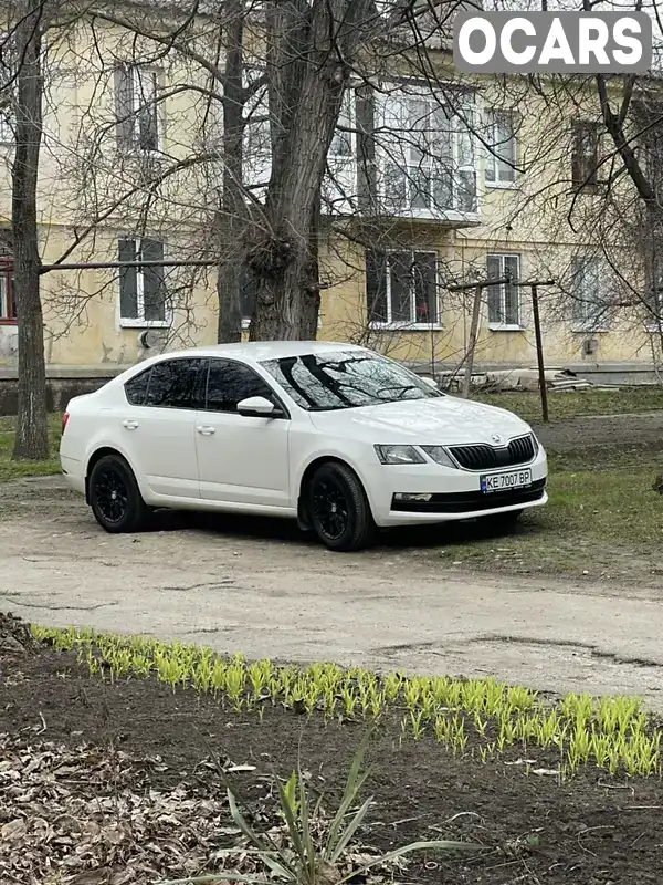 Ліфтбек Skoda Octavia 2017 1.4 л. Автомат обл. Дніпропетровська, Жовті Води - Фото 1/11