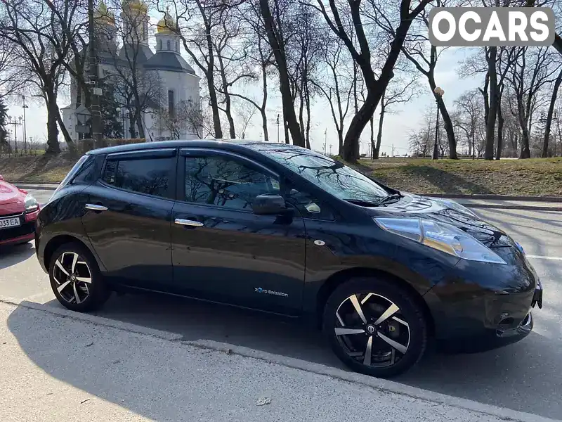 Хетчбек Nissan Leaf 2016 null_content л. Варіатор обл. Чернігівська, Чернігів - Фото 1/21