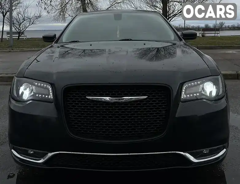 Седан Chrysler 300C 2015 3.6 л. Автомат обл. Черкаська, Черкаси - Фото 1/21