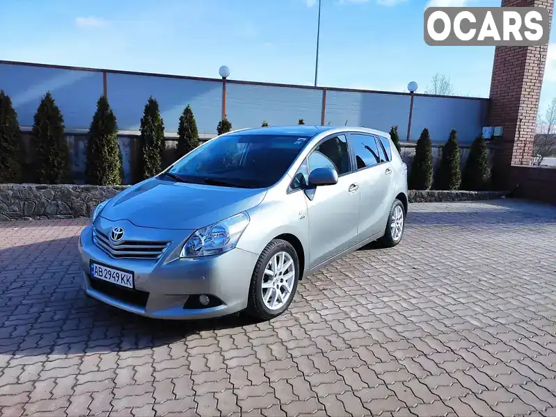 Минивэн Toyota Verso 2012 2.2 л. Автомат обл. Киевская, Киев - Фото 1/21