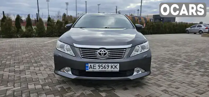 Седан Toyota Camry 2013 2.49 л. Автомат обл. Дніпропетровська, Кривий Ріг - Фото 1/21