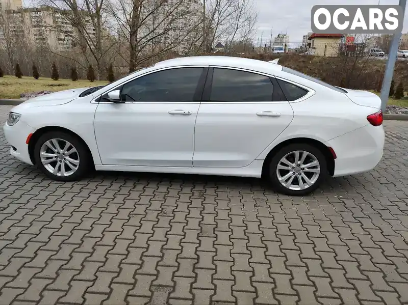 Седан Chrysler 200 2014 2.36 л. Автомат обл. Киевская, Киев - Фото 1/8