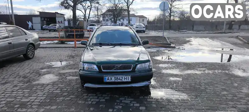 Універсал Volvo V40 1998 1.95 л. Ручна / Механіка обл. Дніпропетровська, Дніпро (Дніпропетровськ) - Фото 1/8