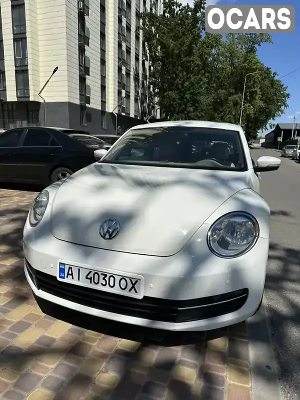 Хэтчбек Volkswagen Beetle 2013 2.48 л. обл. Киевская, Киев - Фото 1/21