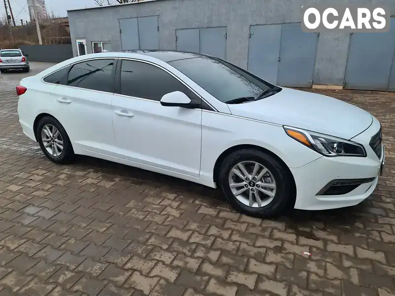 Седан Hyundai Sonata 2015 2.36 л. Автомат обл. Дніпропетровська, Кривий Ріг - Фото 1/13