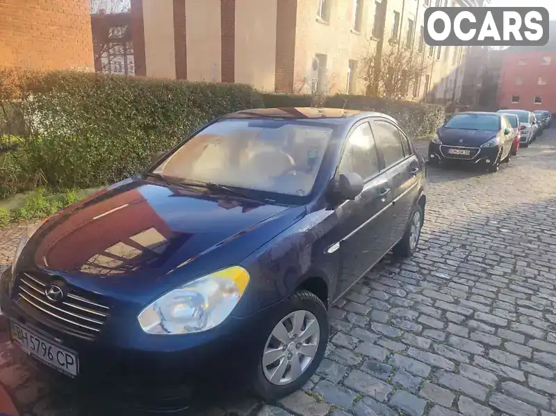 Седан Hyundai Accent 2010 1.4 л. Ручна / Механіка обл. Львівська, Львів - Фото 1/9