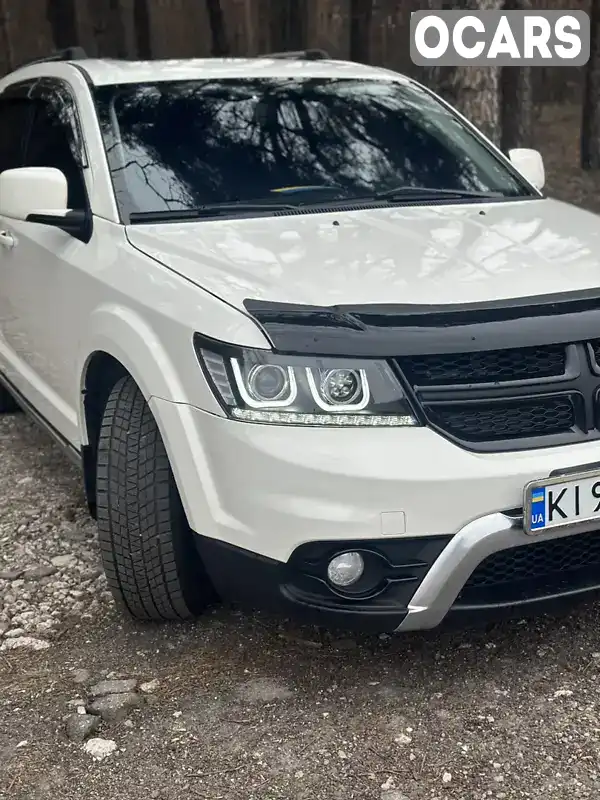 Позашляховик / Кросовер Dodge Journey 2020 2.4 л. Автомат обл. Київська, Бровари - Фото 1/21