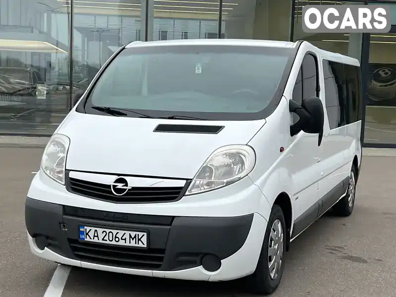 Минивэн Opel Vivaro 2014 2 л. Ручная / Механика обл. Киевская, Киев - Фото 1/21