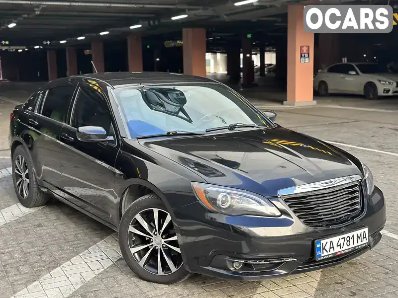 Седан Chrysler 200 2012 3.61 л. Автомат обл. Киевская, Киев - Фото 1/21