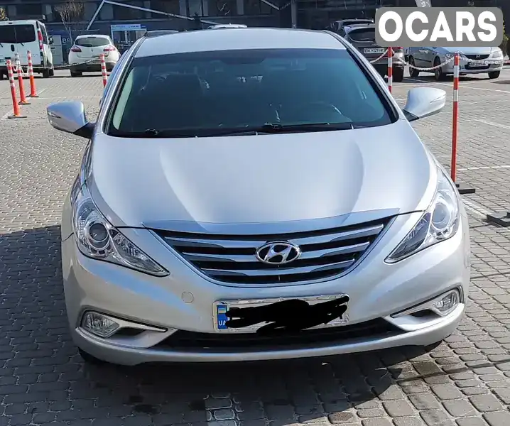 Седан Hyundai Sonata 2015 2 л. Автомат обл. Львівська, Львів - Фото 1/16