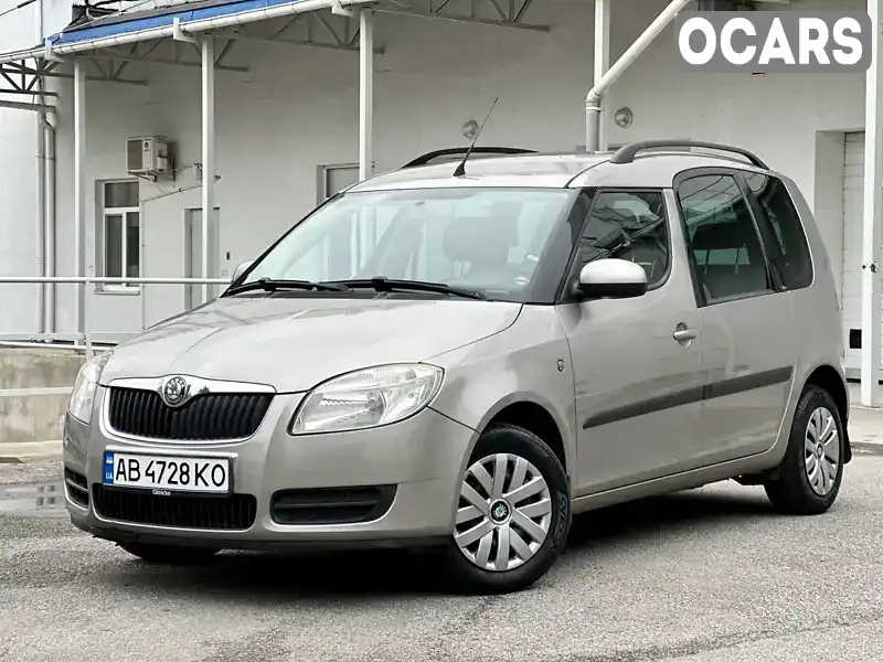 Микровэн Skoda Roomster 2008 1.4 л. Ручная / Механика обл. Винницкая, Винница - Фото 1/21