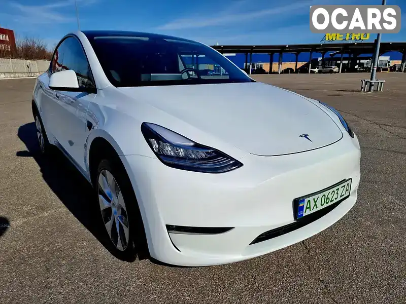 Позашляховик / Кросовер Tesla Model Y 2023 null_content л. обл. Харківська, Харків - Фото 1/15