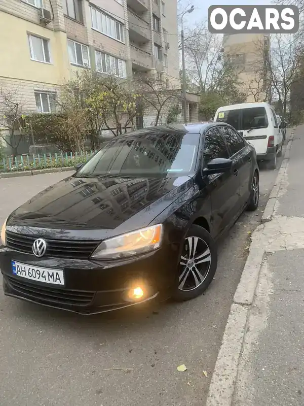 Седан Volkswagen Jetta 2014 1.97 л. Автомат обл. Киевская, Киев - Фото 1/10