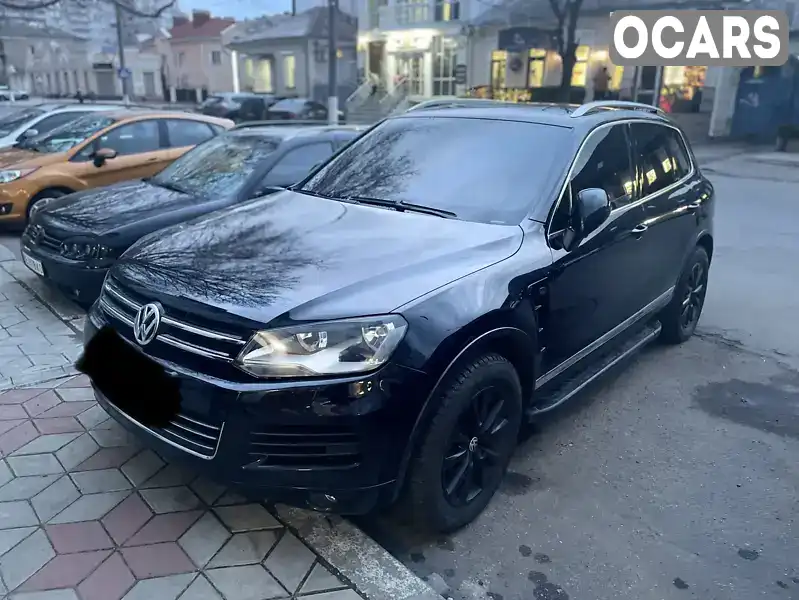 Позашляховик / Кросовер Volkswagen Touareg 2011 2.97 л. Автомат обл. Миколаївська, Миколаїв - Фото 1/10