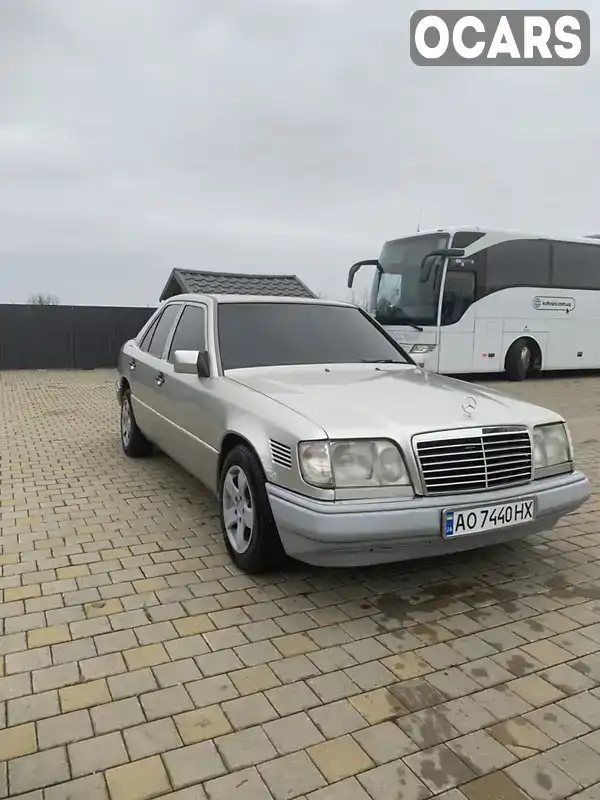 Седан Mercedes-Benz E-Class 1995 3 л. Ручная / Механика обл. Закарпатская, Иршава - Фото 1/19