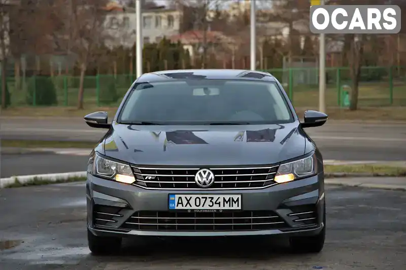 Седан Volkswagen Passat 2018 2 л. Автомат обл. Харківська, Харків - Фото 1/17