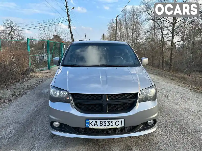 Минивэн Dodge Grand Caravan 2017 3.61 л. Автомат обл. Киевская, Киев - Фото 1/12