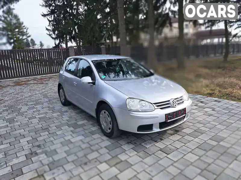 Хетчбек Volkswagen Golf 2006 1.6 л. Ручна / Механіка обл. Хмельницька, Старокостянтинів - Фото 1/20