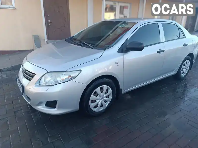 Седан Toyota Corolla 2008 1.4 л. Ручная / Механика обл. Винницкая, Винница - Фото 1/21