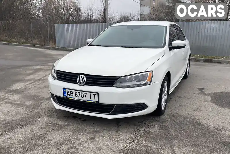 Седан Volkswagen Jetta 2012 2.48 л. Автомат обл. Вінницька, Вінниця - Фото 1/14