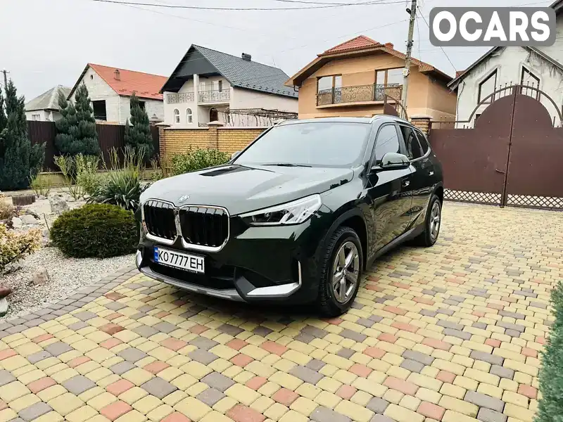 Внедорожник / Кроссовер BMW X1 2023 2 л. Автомат обл. Закарпатская, Мукачево - Фото 1/21