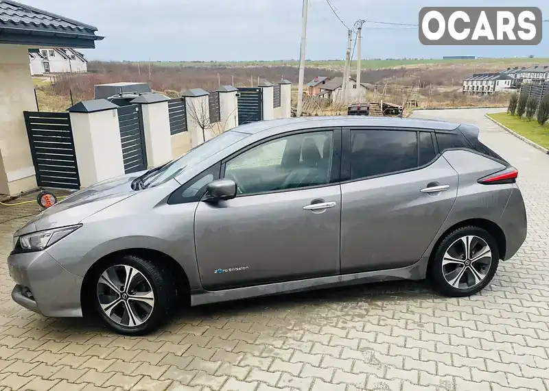 Хэтчбек Nissan Leaf 2019 null_content л. Автомат обл. Львовская, Львов - Фото 1/8