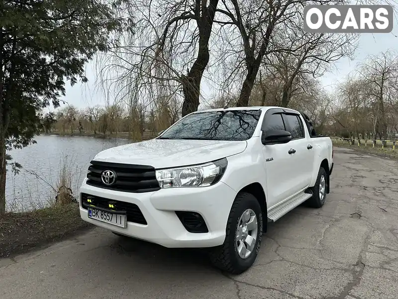 Пикап Toyota Hilux 2019 2.39 л. Ручная / Механика обл. Ровенская, Ровно - Фото 1/21