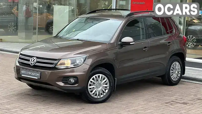 Позашляховик / Кросовер Volkswagen Tiguan 2012 2 л. Автомат обл. Київська, Київ - Фото 1/17