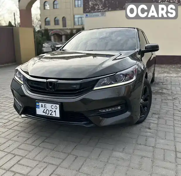 Седан Honda Accord 2015 2.36 л. Вариатор обл. Днепропетровская, Днепр (Днепропетровск) - Фото 1/18