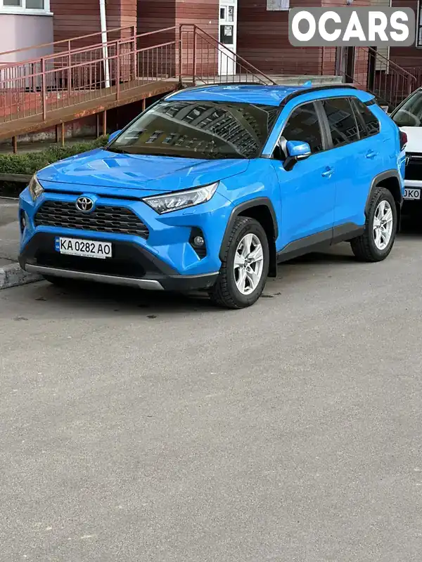 Позашляховик / Кросовер Toyota RAV4 2019 1.99 л. Варіатор обл. Київська, Київ - Фото 1/21