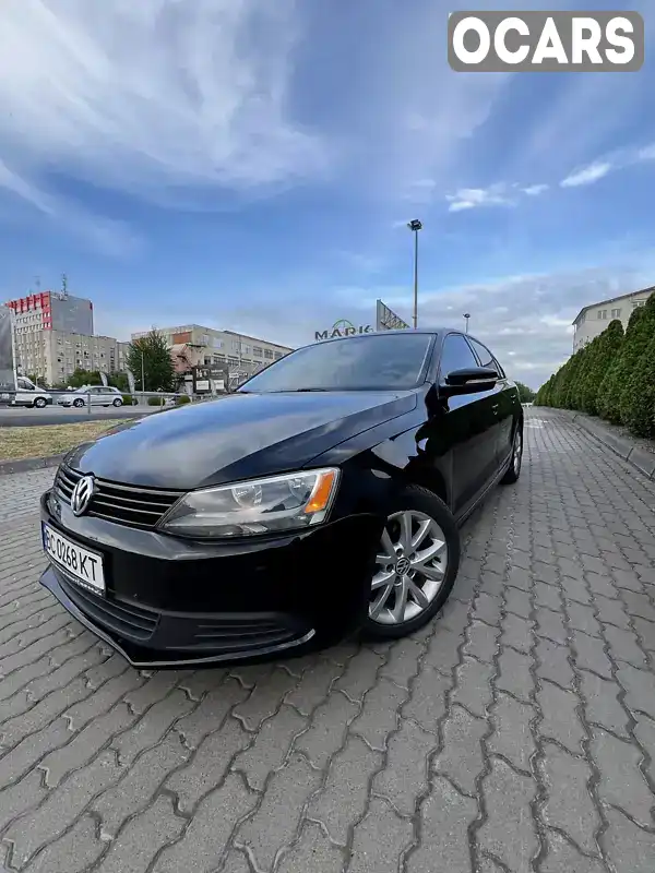 Седан Volkswagen Jetta 2011 2.48 л. Автомат обл. Львівська, Львів - Фото 1/13