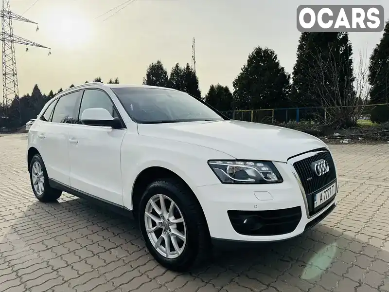 Позашляховик / Кросовер Audi Q5 2011 2 л. Автомат обл. Київська, Київ - Фото 1/21