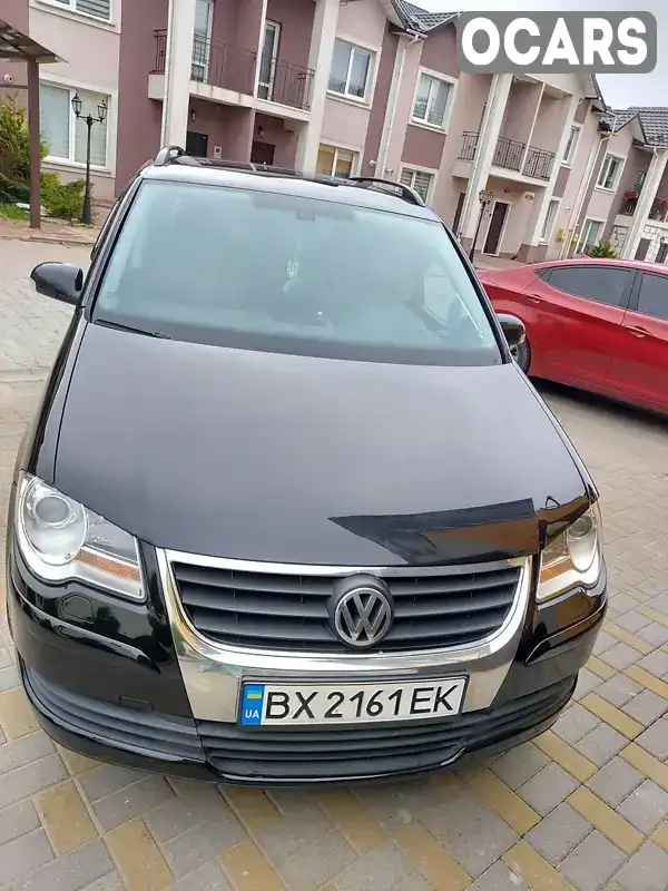 Мінівен Volkswagen Touran 2008 1.98 л. Ручна / Механіка обл. Хмельницька, Хмельницький - Фото 1/5