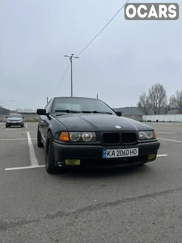 Седан BMW 3 Series 1993 1.8 л. Ручная / Механика обл. Киевская, Киев - Фото 1/14