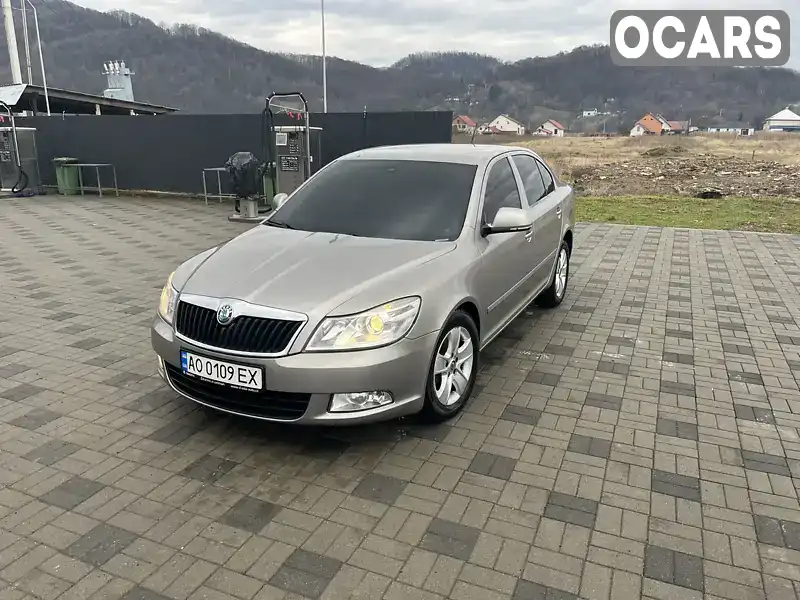 Ліфтбек Skoda Octavia 2012 1.97 л. Ручна / Механіка обл. Закарпатська, Іршава - Фото 1/16