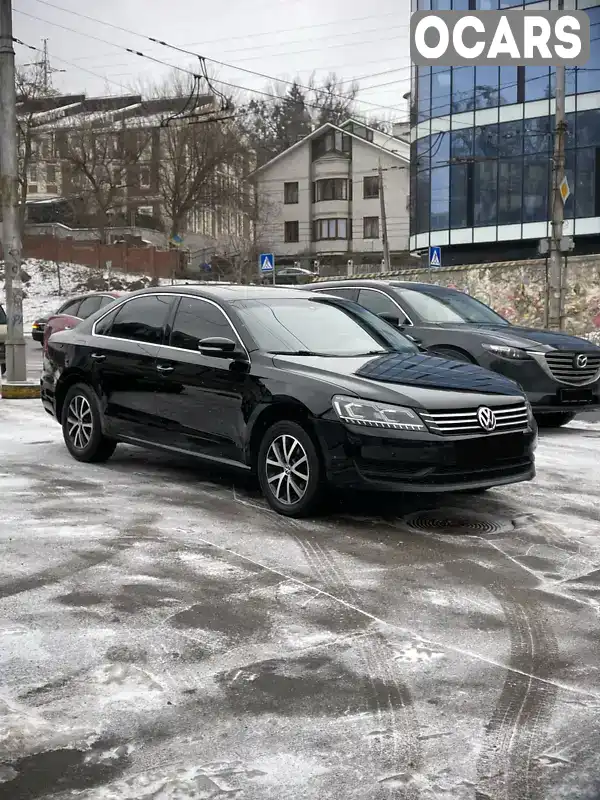 Седан Volkswagen Passat 2014 2 л. Автомат обл. Житомирская, Бердичев - Фото 1/11