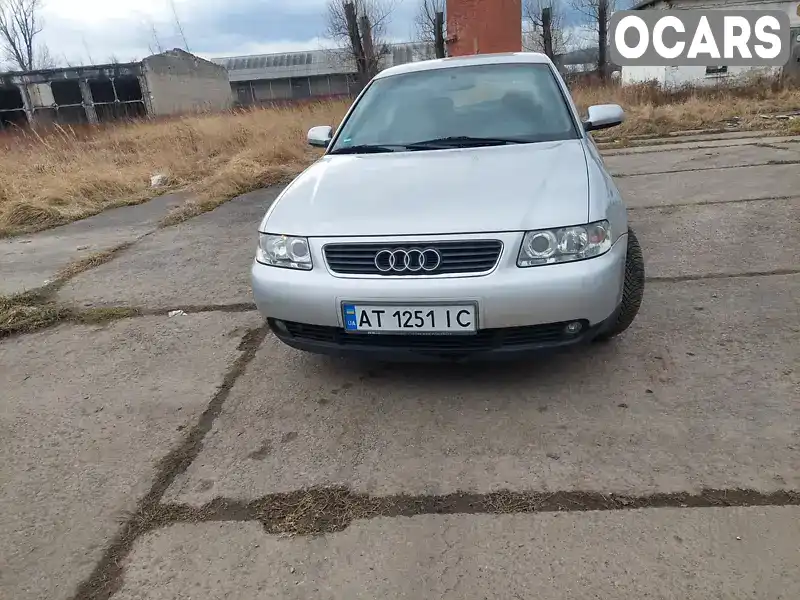 Хэтчбек Audi A3 2002 1.6 л. Ручная / Механика обл. Ивано-Франковская, Надворная - Фото 1/15