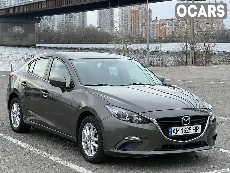 Седан Mazda 3 2016 2 л. Автомат обл. Киевская, Киев - Фото 1/21