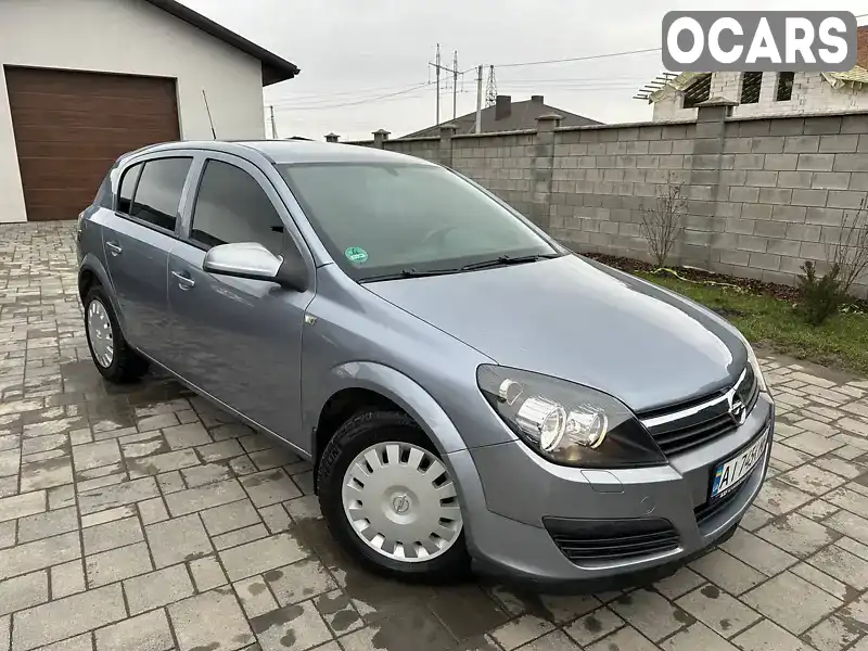 Хэтчбек Opel Astra 2006 1.6 л. Ручная / Механика обл. Ровенская, Ровно - Фото 1/21