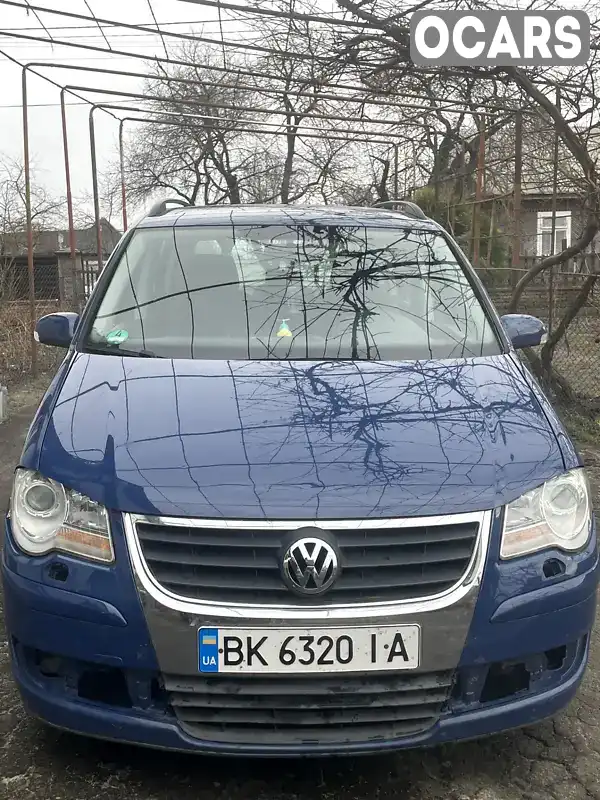 Минивэн Volkswagen Touran 2007 1.6 л. Ручная / Механика обл. Ровенская, Ровно - Фото 1/21