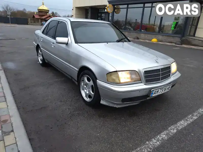 Седан Mercedes-Benz C-Class 1994 1.8 л. Автомат обл. Житомирская, Бердичев - Фото 1/16