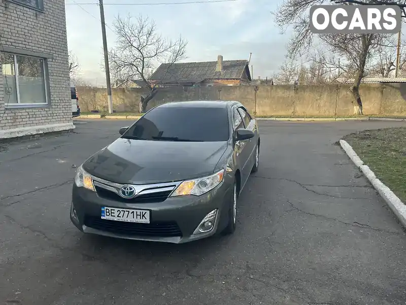 Седан Toyota Camry 2012 2.49 л. обл. Николаевская, Николаев - Фото 1/9