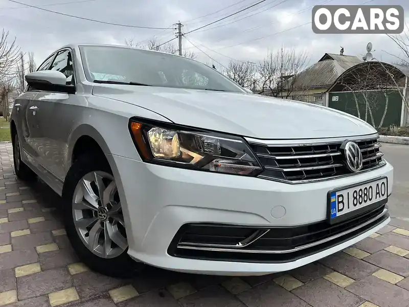 Седан Volkswagen Passat 2016 1.8 л. обл. Полтавська, Кременчук - Фото 1/21