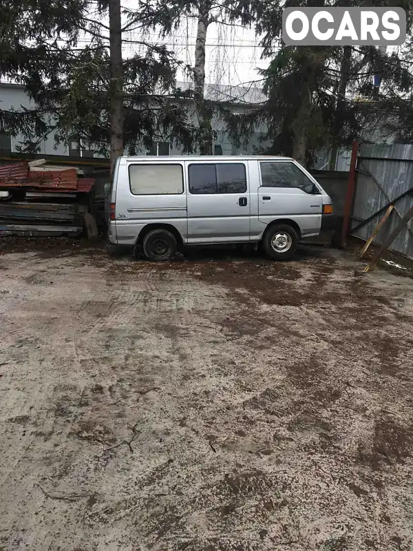 Мінівен Mitsubishi L 300 1987 2.5 л. Ручна / Механіка обл. Тернопільська, Тернопіль - Фото 1/6