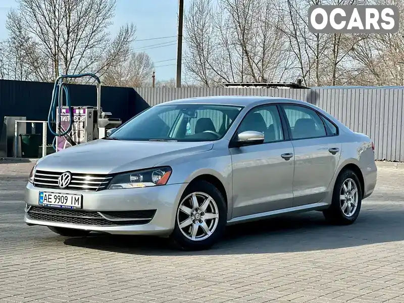 Седан Volkswagen Passat 2013 2.5 л. Автомат обл. Днепропетровская, Днепр (Днепропетровск) - Фото 1/21