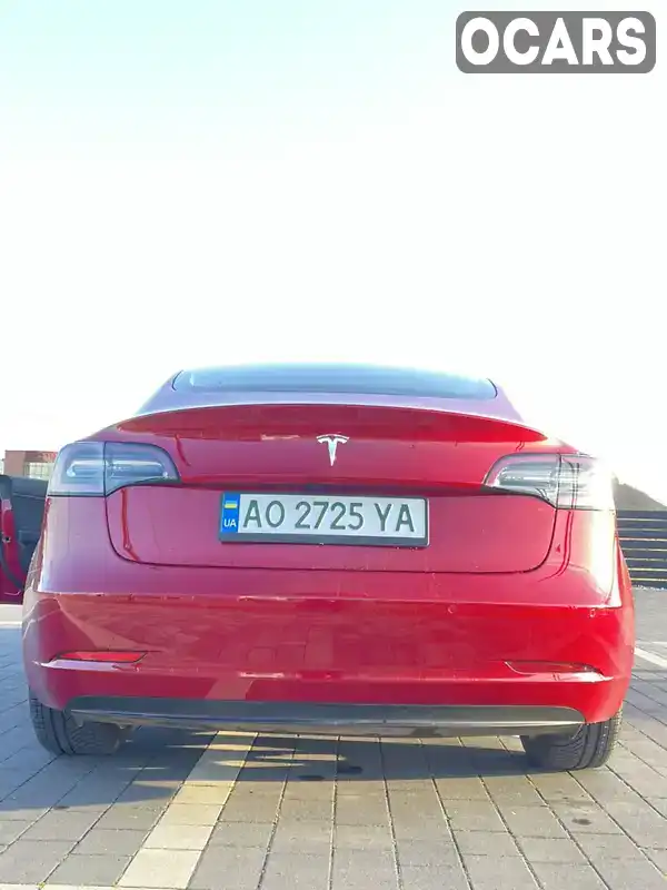 Седан Tesla Model 3 2020 null_content л. обл. Закарпатська, Мукачево - Фото 1/16